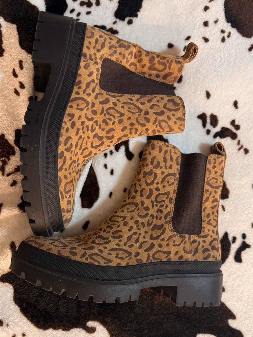 Lucky Brand Leopard-Print Chelsea Lug Boots - Brown/Black